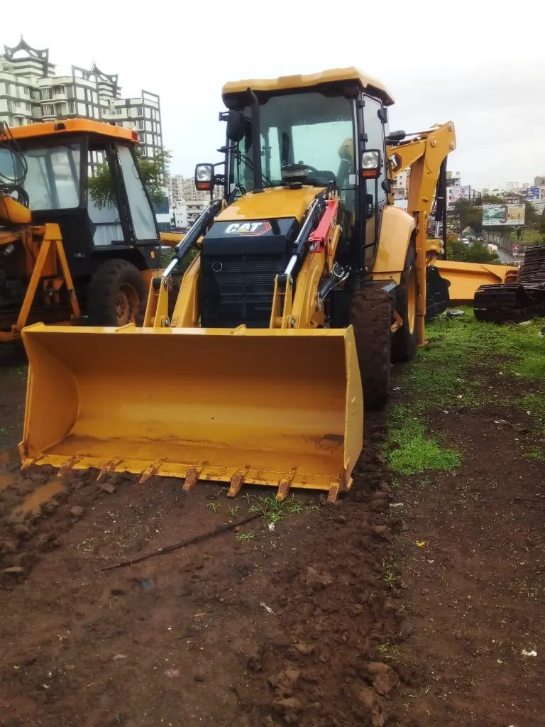 CAT 424 (2).webp