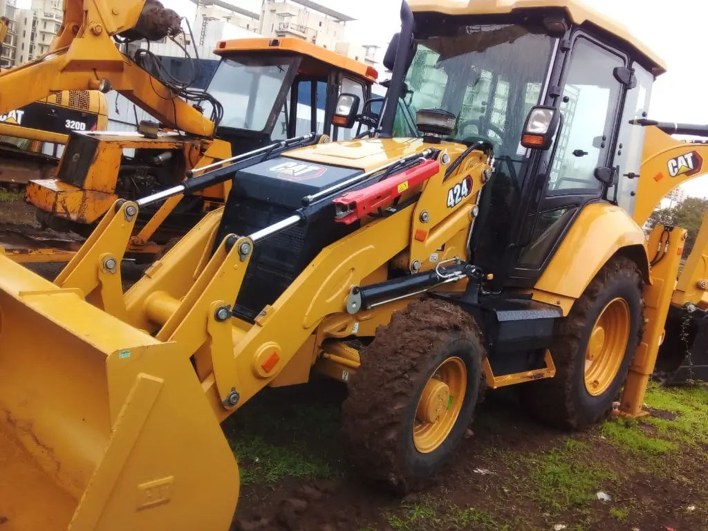 CAT 424 (4).webp