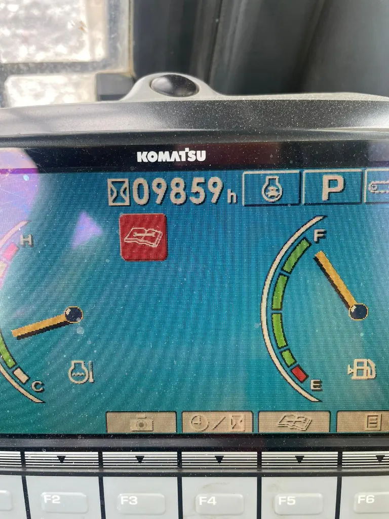 2016 KOMATSU PC700LC-8E0 (37).webp