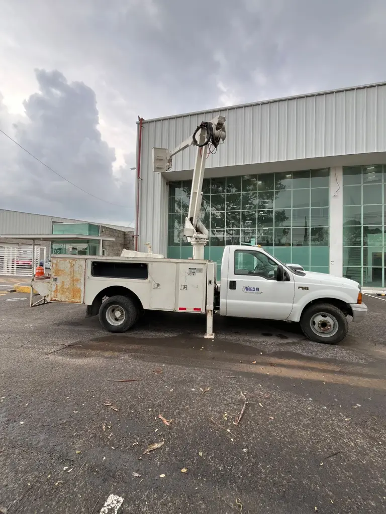 Ford F350Xl_6.webp