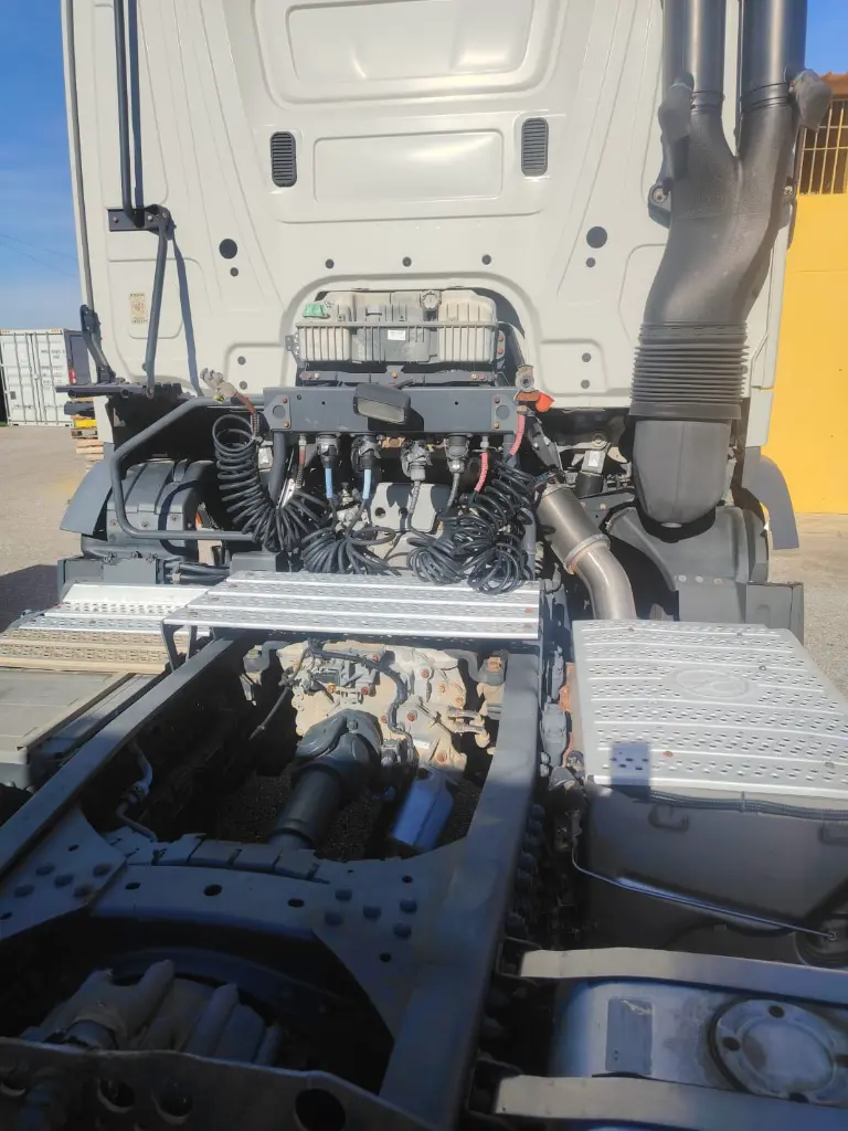 Mercedes Benz Arocs 2015 Blanco_8.webp