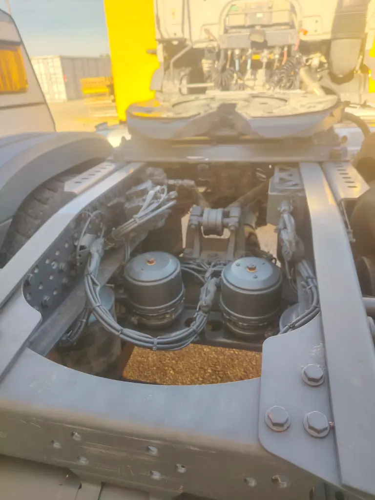 Mercedes Benz Arocs 2015 Blanco_9.webp