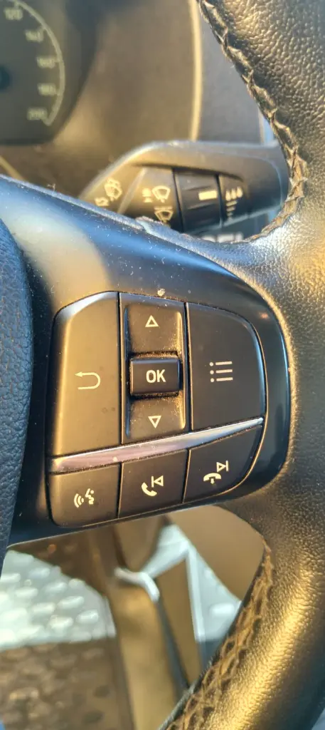 2022 Ford Transit L3H2_9.webp