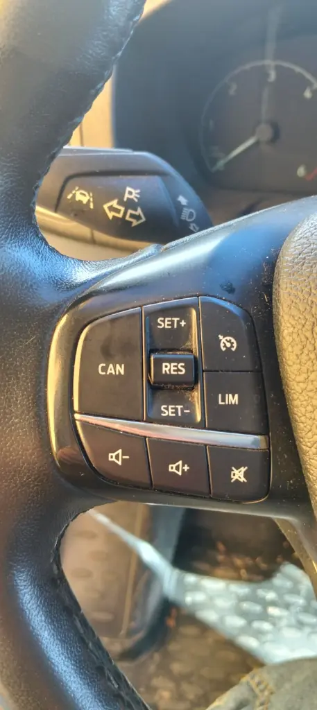 2022 Ford Transit L3H2_8.webp