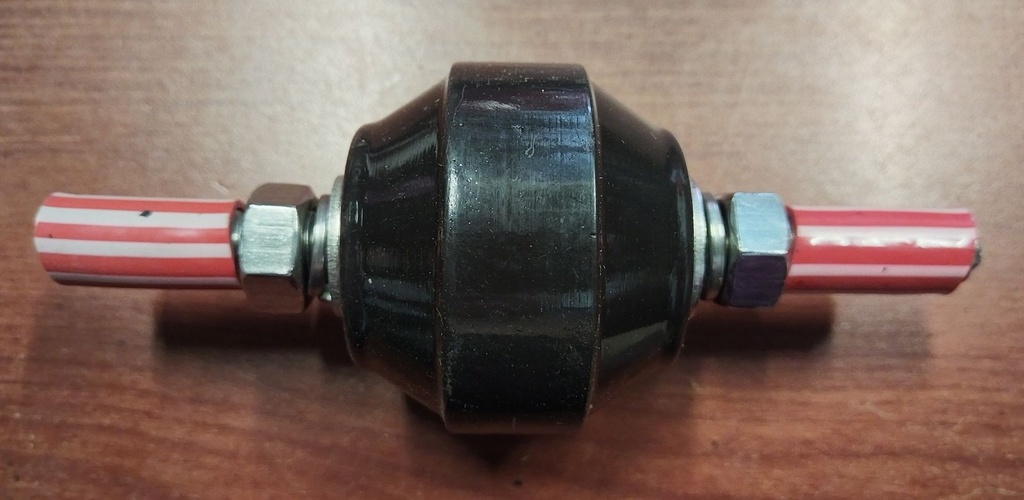 BASE AISLANTE PARA 120 KV ROJO NUEVO  