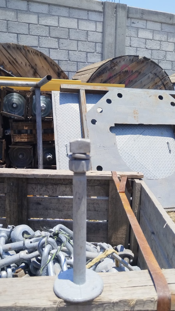 ESTRIBO O DIAGONAL PORTAPIE PARA TORRE NUEVO