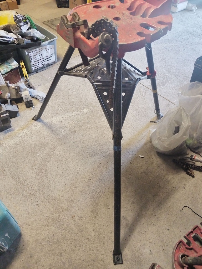 BANCO DE TRABAJO PLEGABLE  USADO/FUNCIONAL RIGID TRISTAND 460-6
