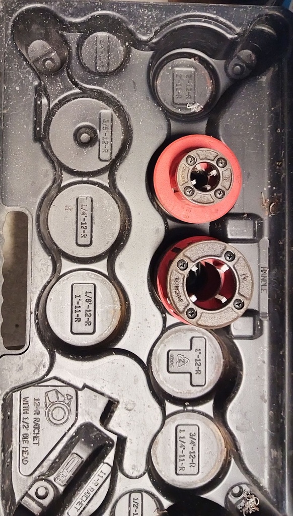 CABEZAL PARA TARRAJA 1 1/4"  USADO/FUNCIONAL RIGID 37405