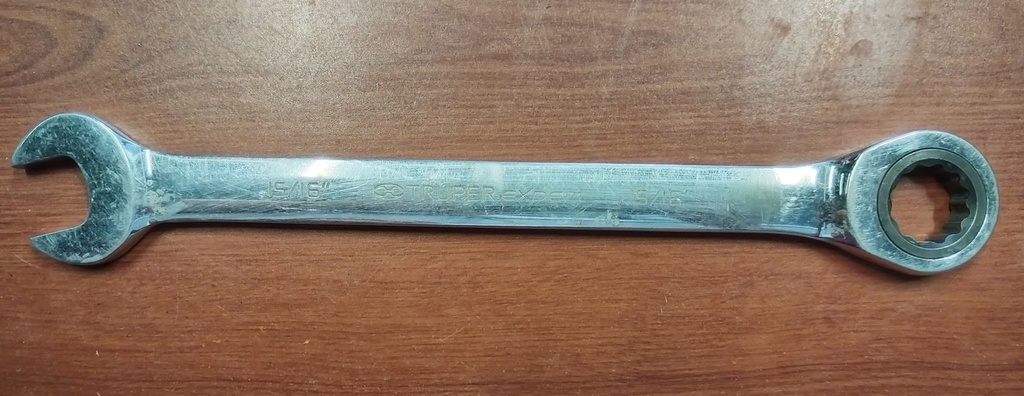 LLAVES COMBINADAS 15/16 x 325 mm CON MATRACA USADO/BUEN ESTADO TRUPER LL-2030X