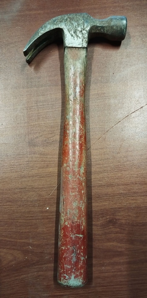 MARTILLO 20 OZ USADO/BUEN ESTADO  
