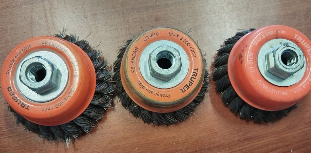 CARDA DE COPA ALAMBRE TRENZADO 4" USADA TRUPER 14187
