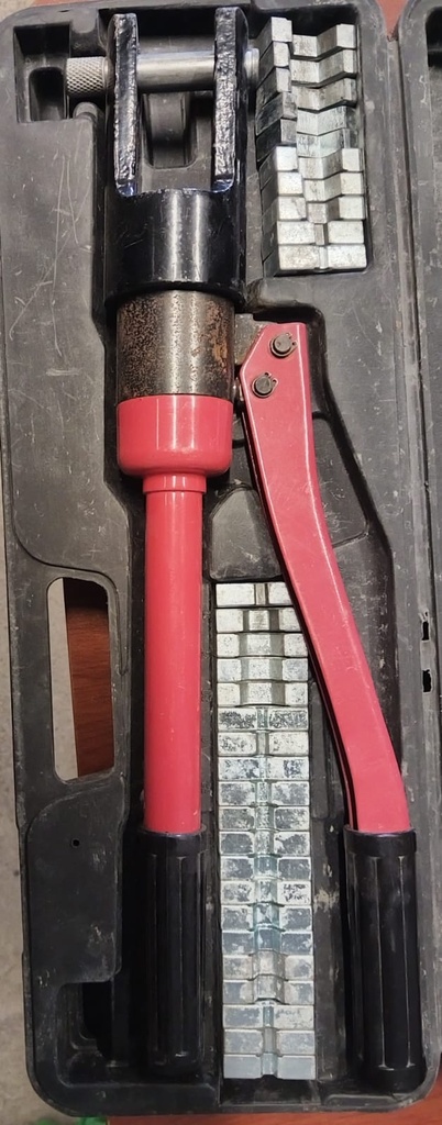 PINZA PONCHADORA HIDRAULICA USADA  