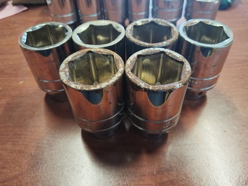[HV_182] DADOS 1 5/8"- 6 PUNTAS USADOS URREA 5552HL