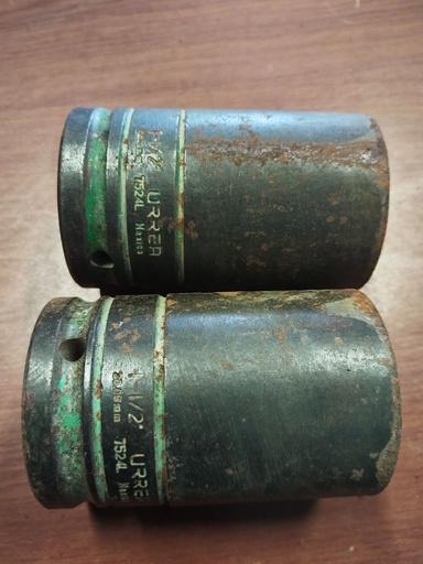[HV_192] DADOS DE IMPACTO 1 1/2" 6 PUNTAS   USADO URREA 7524HL